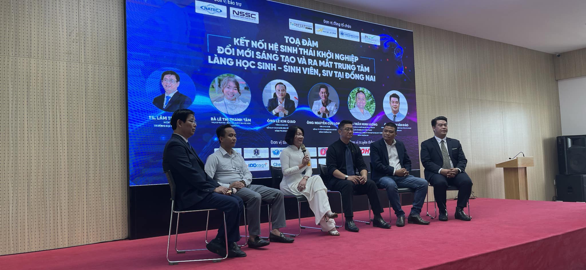 Ngày hội Khởi nghiệp đổi mới sáng tạo quốc gia - TECHFEST VIETNAM (Technology Festival)