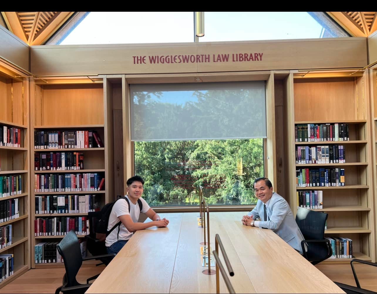 Đại học Cambridge  05:05am of 31 Aug 23