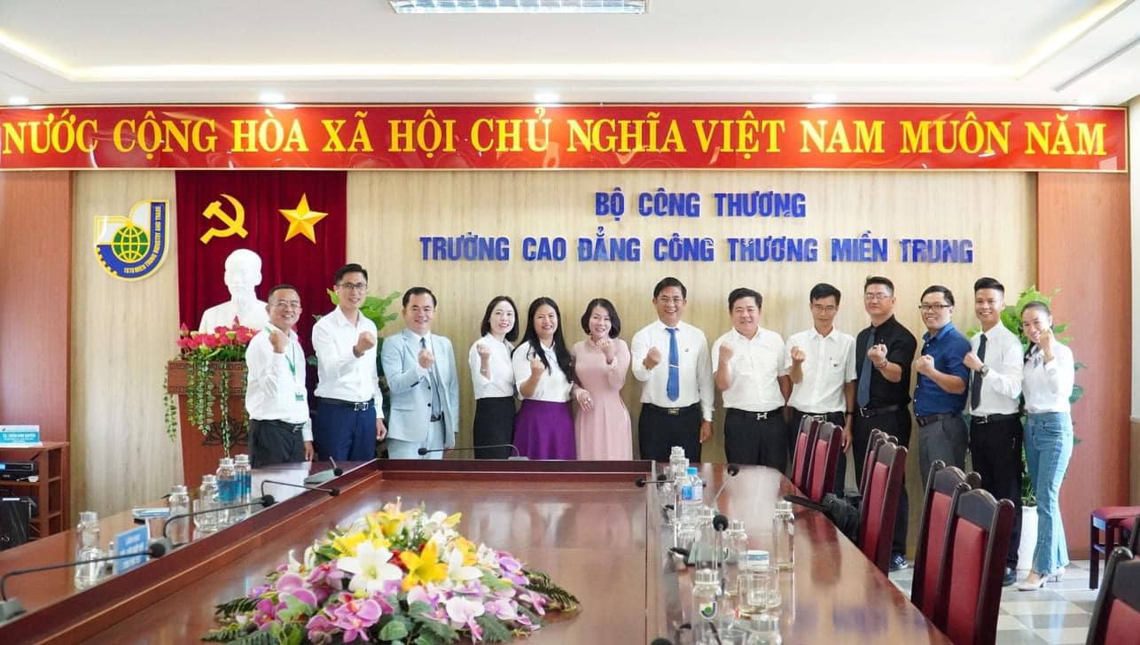 Ngày hội Khởi nghiệp đổi mới sáng tạo quốc gia - TECHFEST VIETNAM (Technology Festival)