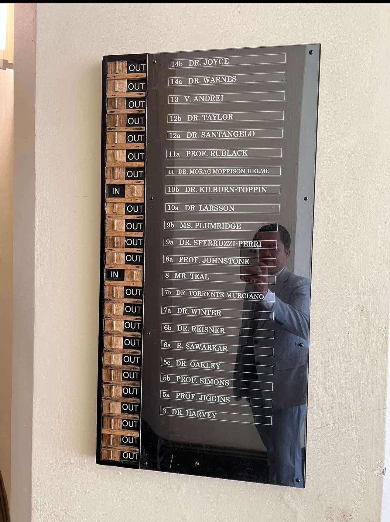 Đại học Cambridge  05:05am of 31 Aug 23