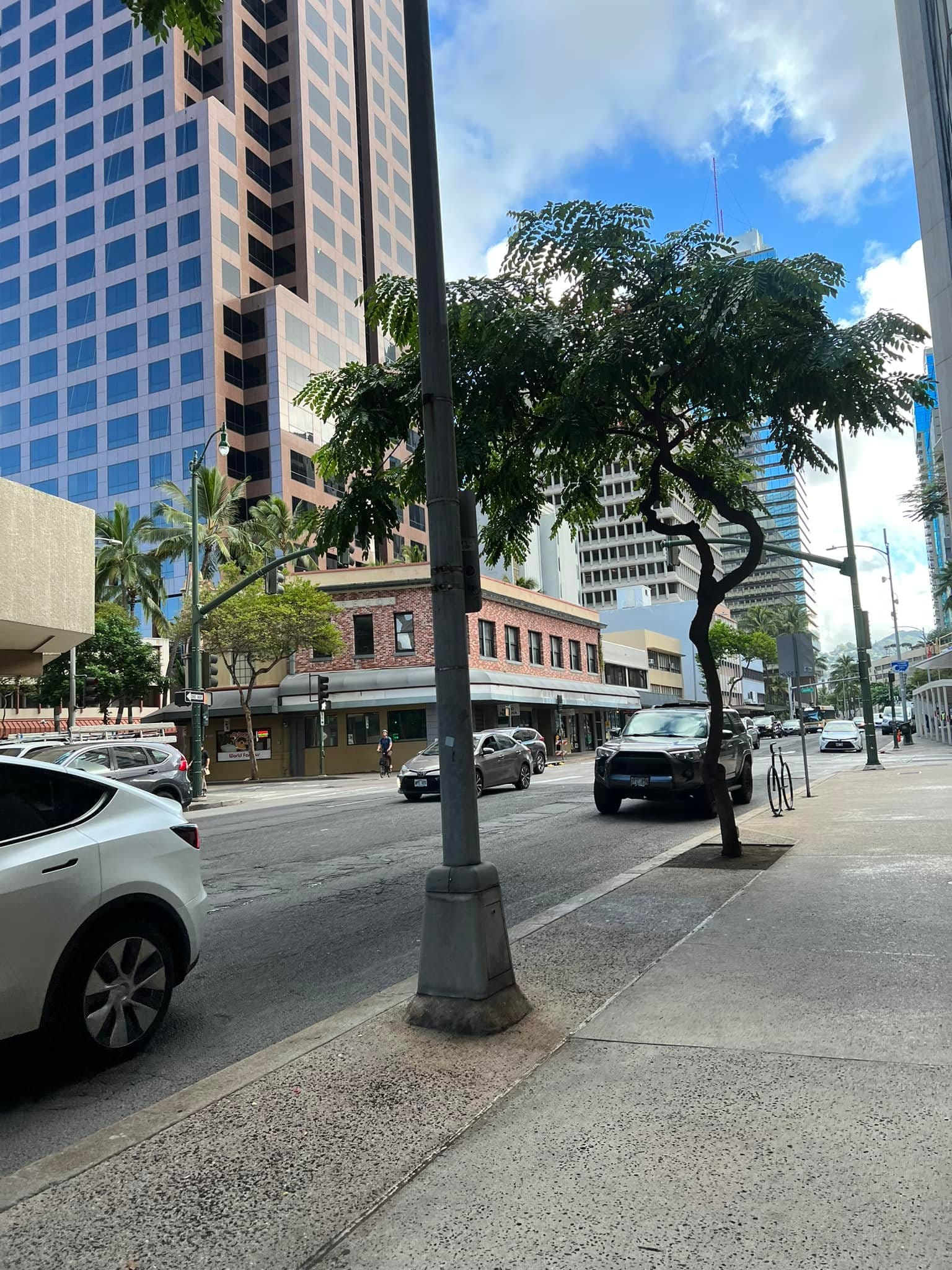 Honolulu, Hawaii 06:00pm of 06 Oct 23