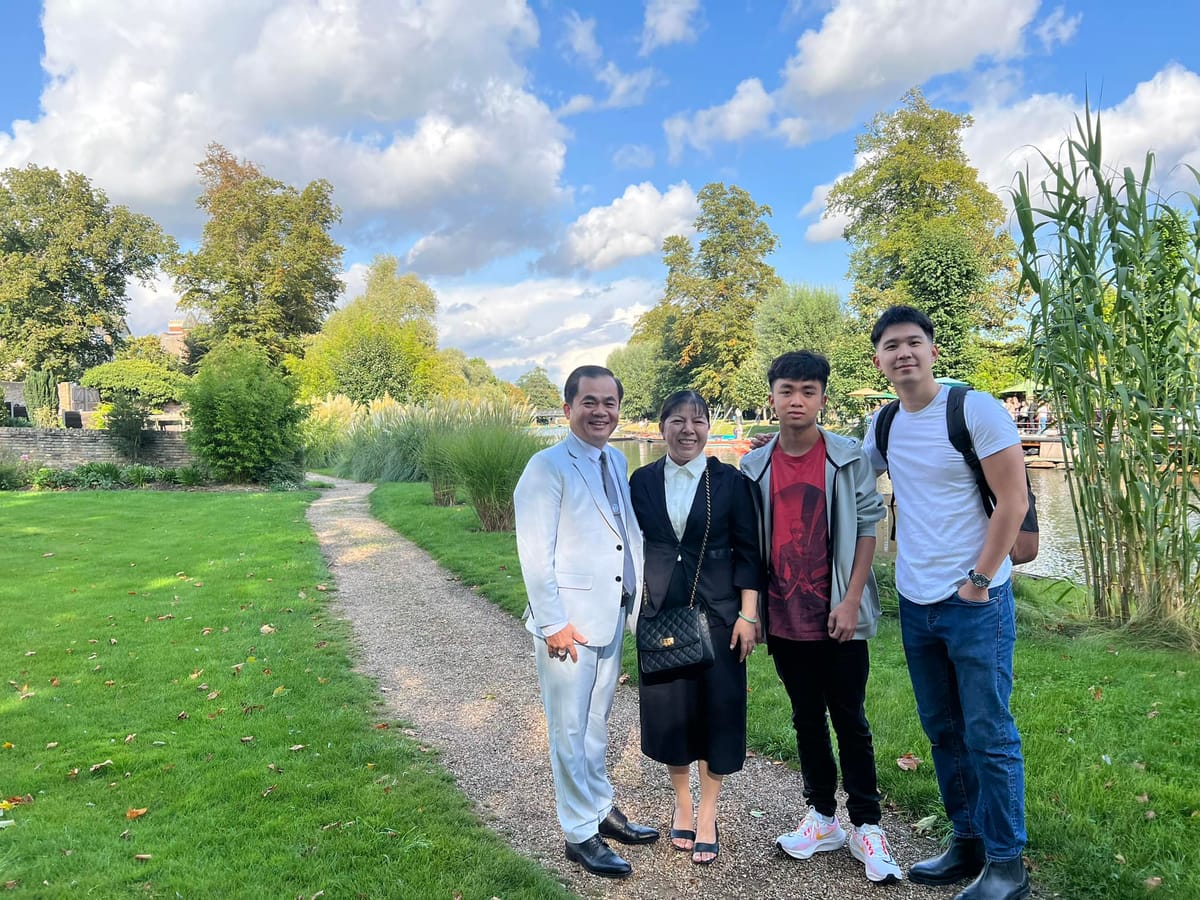 Đại học Cambridge  05:05am of 31 Aug 23